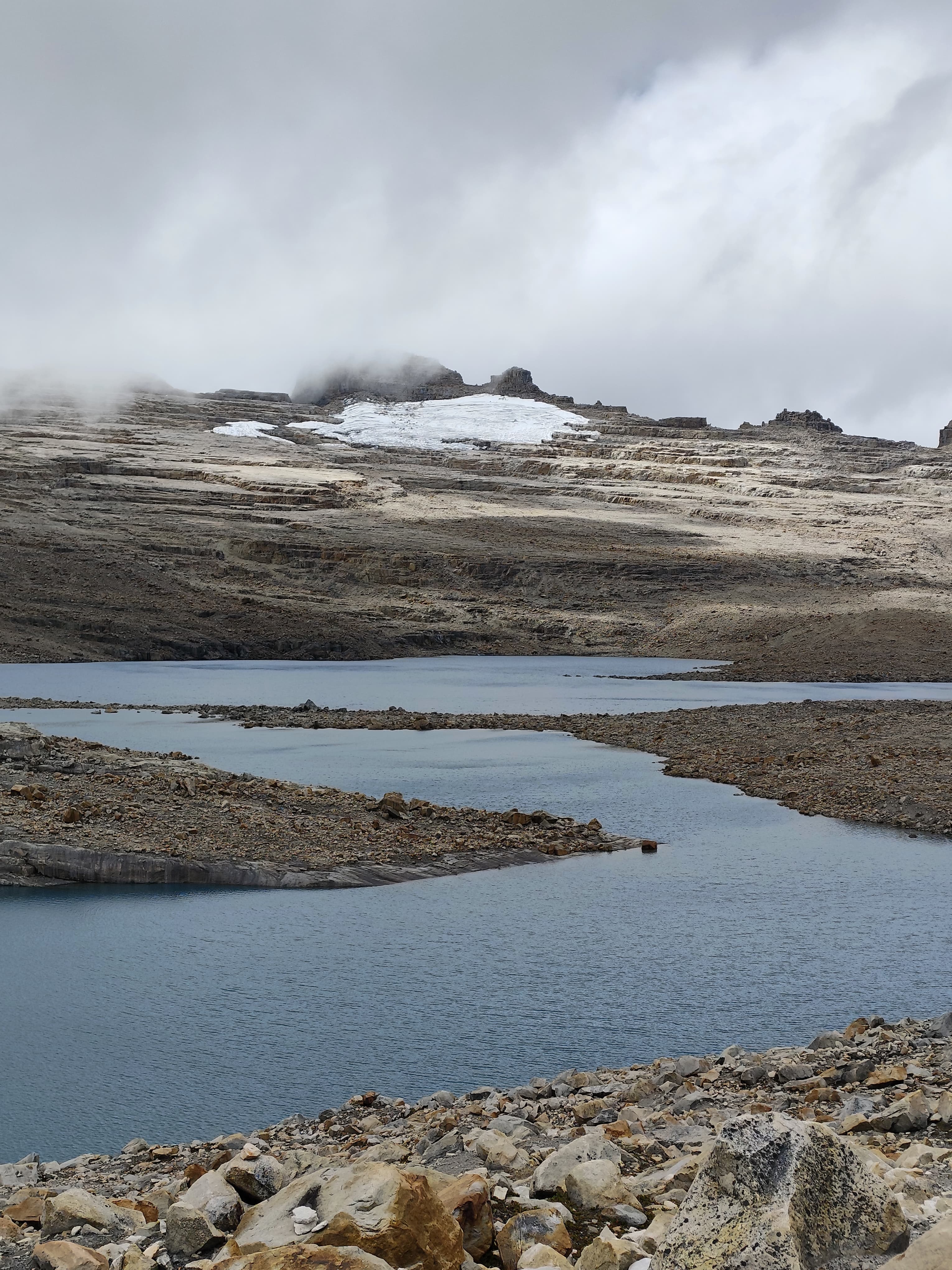 Laguna Grande de la Sierra